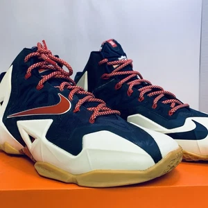 NIKE LeBron 11 "Independence Day" Basketball Mens Shoes Size 10 - Picture 1 of 16