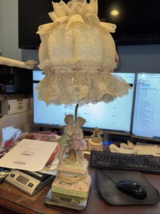 RARA lampada e paralume vintage Arnart Creations porcellana giapponese "Bacia ragazze" funziona - Foto 1 di 13