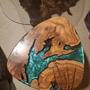 Green Epoxy Resin Coffee Table Top, Wooden Center Table Top, Home Decor - Picture 1 of 3