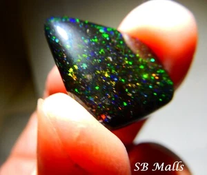 12,1 Cts. LOTE 2481d HONDURAS CABUJÓN ÓPALO HONDUREÑO MATRIZ NEGRA - Imagen 1 de 5