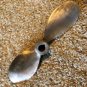 18" 2-Blade Sailboat Propeller RH Shaft size 1  1/4" Prop 18RH14 - Bild 1 von 4