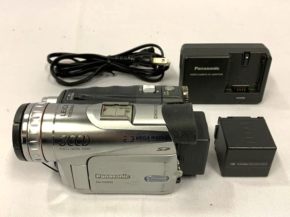 Panasonic NV-GS200 Digital Video Camera MiniDV Silver Optical Zoom 10x Used - Image 1 of 4