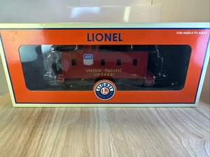 C-10, NIB LIONEL O GAUGE UNION PACIFIC 36601 SQUARE WINDOWS ILLUMINATED CABOOSE - Picture 1 of 12