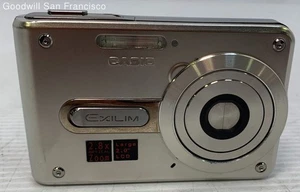 Casio Exilim EX-S100 3.2MP Silver Digital Camera - Picture 1 of 5