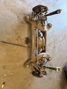 Mercedes-Benz C-Class W205 2015-2018 complete rear axle subframe & differential - Foto 1 di 8