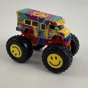 Hot Wheels Monster Trucks 1:64 Scale Wreckreational Psycho-Delic Smile Wheels - Picture 1 of 7