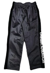 Jungen Jugend Under Armour sportliche Jogginghose Sweathose schwarz grau Größe 4  - Bild 1 von 5