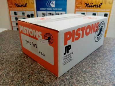 Ford Capri / Granada 2.6 V6 поршень комплект 1970-79 STD/.5 мм/1 мм 2551cc 8.75-1 - Изображение 1 из 4