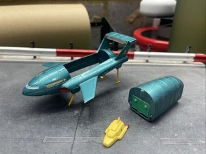 Dinky Toys Thunderbird 2 with Thunderbird 4 vintage toy IN DECENT GOOD CONDITION - Picture 1 of 13