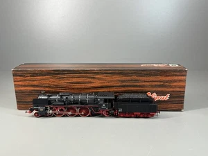 H0 LILIPUT Lokomotive DB BR 018 323-6  AC 40 09 OVP / 4 P 660 - Bild 1 von 3