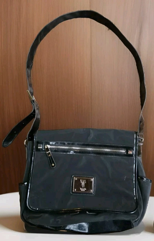 Tignanello Bolso de Hombro Mensajero Negro Amarillo Interior Laptop Computadora Cartera  Foto 1 de 4