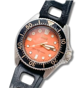 Reloj de buceo vintage SEIKO 2625-0010 esfera naranja negro 30 mm para mujer de Japón C - Imagen 1 de 10