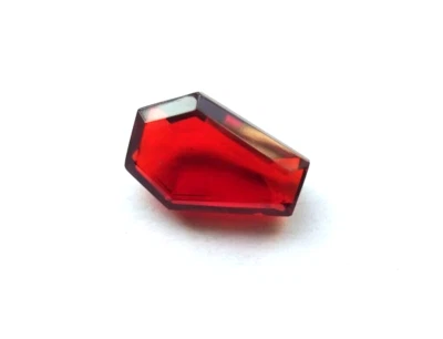 Coffin Shape Red Hydro Quartz Faceted Loose Gemstone 11 Carat 19*13*6 MM - Image 1 of 4