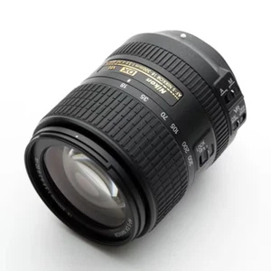 Nikon Zoom Lens AF-S DX NIKKOR 18-300mm f / 3.5-6.3G ED VR DX New - Picture 1 of 1