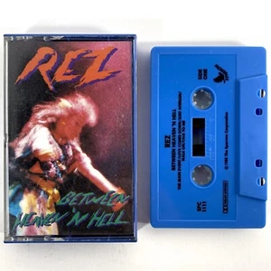 Rez Between Heaven 'N Hell Vintage 1985 Blue Cassette Tape Sparrow Album Tested - Foto 1 di 6