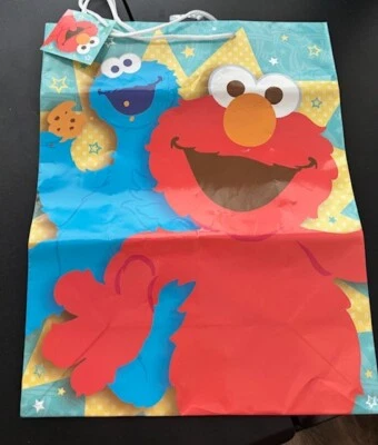 Bolsas de regalo American Greetings Plaza Sésamo Galleta Monstruo y Elmo Foto 1 de 2