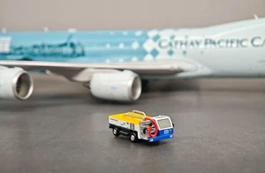 1/200 Airport  TLD Lavatory Service TRUCK Finished printed 3D Model - Picture 1 of 2