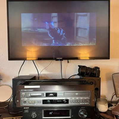 JVC SR-DVM70U DVD/HDD/DV Recorder with Rack Mount – Tested, Great Condition - Image 1 of 4