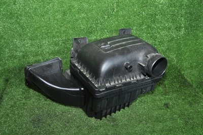 Dodge Ram Classic 1500 2500 3500 2009-2020 caja de filtro de filtro de aire con conducto de admisión Foto 1 de 4