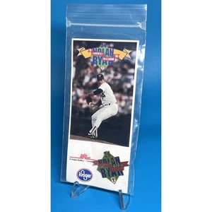 1993 Kroger Texas Rangers Pins Stadium Giveaway Nolan Ryan HOF Farewell NEW - Picture 1 of 4