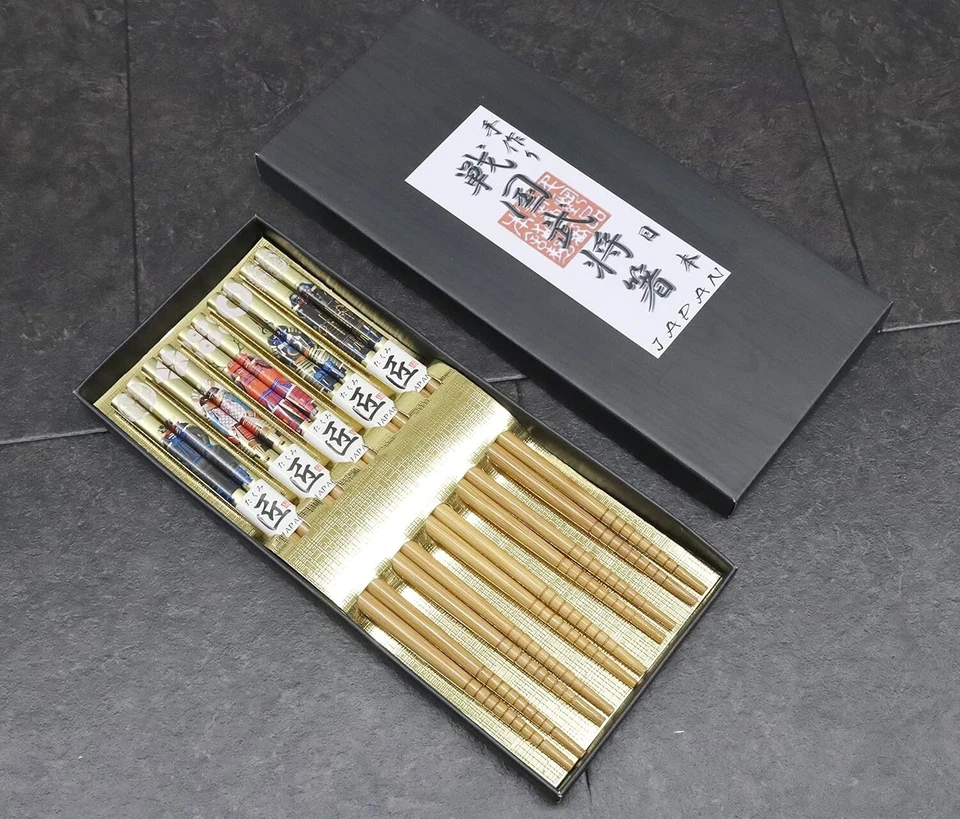 Juego de 5 pares de palillos SAMURAI color dorado hecho a mano Japón recuerdo de 9 pulgadas Foto 1 de 4