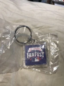 New York Mets 2013 All Star Game T-Mobile Fanfest Exclusive Keychain - Picture 1 of 2