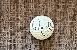 Rory Mcilroy Signed Golf Ball PGA AUTO TITLEIST GOLF BALL PSA/DNA COA - Picture 1 of 5