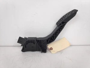 2015 SKODA OCTAVIA III 5E3,NL3,NR3 ACCELERATOR PEDAL 5Q2 721 503 D - Picture 1 of 3