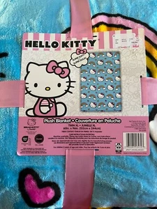 HELLO KITTY Pastel Rainbows & Hearts Blue Plush Throw Blanket Twin XL 60 x 96" - Picture 1 of 2
