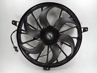 1999-2003 Jeep Grand Cherokee 4.0L 389 Radiator Cooling Fan Assembly 52079528AB - Image 1 of 4