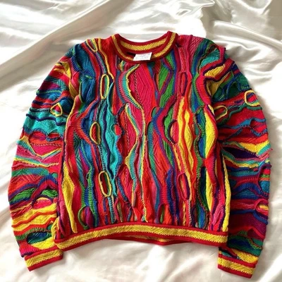 Suéter COOGI malha 3D 100% algodão tamanho S masculino multicolorido largura do corpo 57cm - Imagem 1 de 4