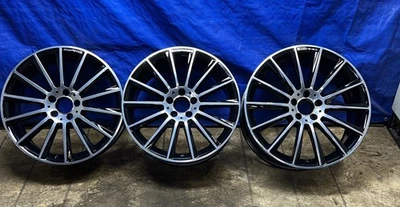 Llantas Mercedes AMG S63 20" y 21” cromadas negras pulidas en el interior 3 diferentes Foto 1 de 4