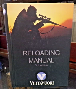 Wiederladehandbuch von Vihtavuori Oy und Nammo Lapua Oy, 3. Auflage, Finnland, 2002 - Bild 1 von 12