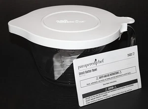 Pampered Chef Small Batter Bowl 2432 Glass w/ White Cover 4 Cup Size NEW in Box - Picture 1 of 7