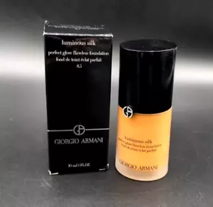 Giorgio Armani Foundation 8.5 Tan Warm Luminous Silk Perfect Glow - 1 fl oz - Picture 1 of 10