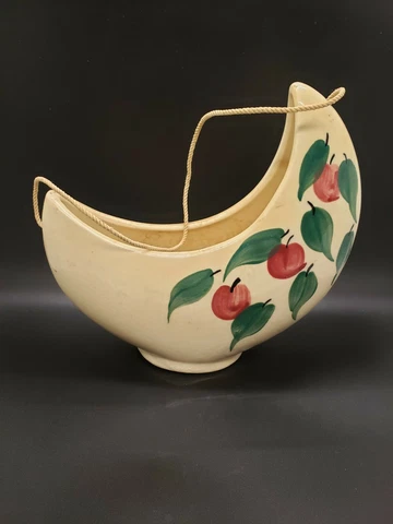 vintage Blue Ridge cresant shape hanging basket with hand painted cherries Cover