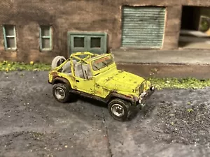 1991 Jeep Wrangler 4x4 arrugginito personalizzato 1/64 camion pressofuso fienile Trova - Foto 1 di 13