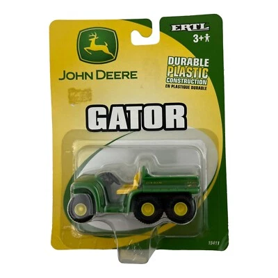 1:64 Scale John Deere Gator Plastic Vehicle 2007 ERTL - Image 1 of 4