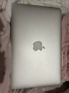 Apple MacBook Air 11" A1370 Late 2010 Core 2 Duo 1.6ghz 128GB SSD 4GB RAM - Picture 1 of 9