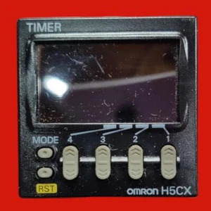 Omron H5CX-A-N Digital Timer - Picture 1 of 5