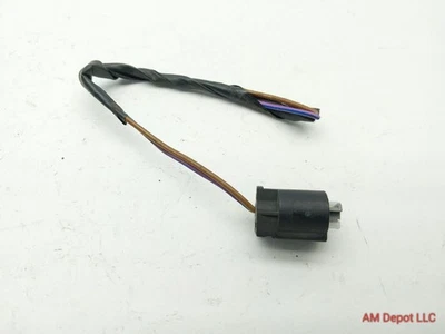 2002 BMW 330ci 325ci 325i 330i E46 Horn Connector Pigtail Plug Socket 968405-1 - Image 1 of 3