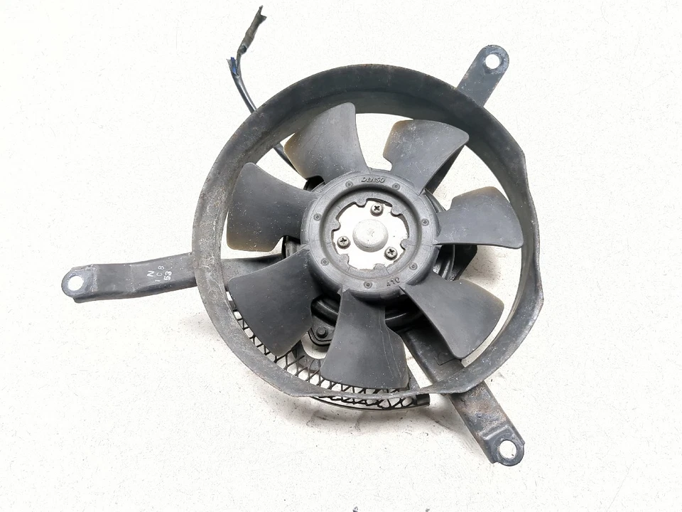 01-03 Ventilador radiador Suzuki GSXR 600 750 Foto 1 de 4