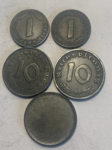 3. Reich Münzen 2x 1 Rpf. 1942 A ,2x 10 Rpf 1940 1944 A und den passende Rohling - Bild 1 von 1