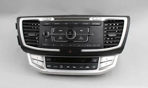 13 14 15 HONDA ACCORD RICEVITORE LETTORE CD RADIO AM/FM CON CLIMATIZZATORE PRODUTTORE DI APPARECCHIATURE ORIGINALI - Foto 1 di 7