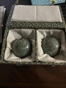 Qi Gong Kugeln aus Jade - Bild 1 von 2
