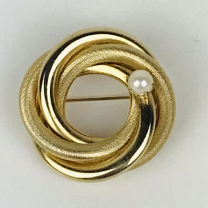 Vintage Atomic Swirl Kreis Brosche glänzend & matt goldfarben Krappenfassung Kunstperlen - Bild 1 von 5