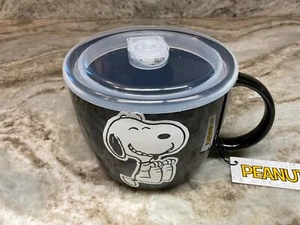 Large Soup Mug With Vented Lid Peanuts Happy Snoopy. Black And White. New. - Picture 1 of 14