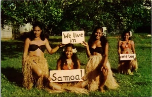 Postcard Samoan Scenes - Lovely Girls in a gay mood - We Live in Samoa - Picture 1 of 2