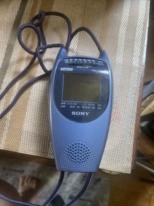 Vintage Sony Watchman FDL-221R Sports Blue Handheld Portable TV FM - Picture 1 of 3