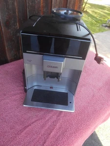 Siemens EQ 6 plus Serie 100    Kaffeevollautomat Kaffeemaschine - Bild 1 von 16